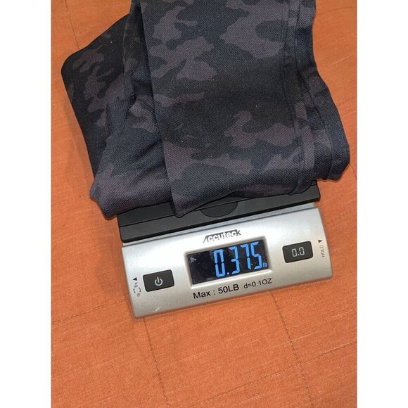 Spanx Look at Me Now Black Camo Seamless High-Waisted Legging Women's Size XS - Picture 10 of 10
